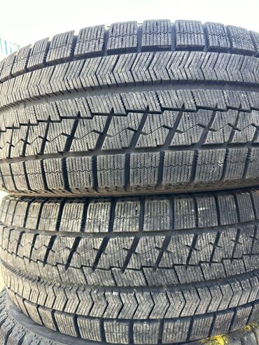 шина 17 215 60: Шины 215 / 55 / R 17, Зима, Б/у, Пара, Легковые, Япония, Bridgestone