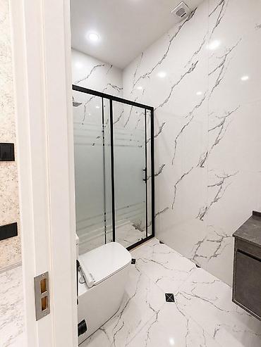 divanlarin temiri: İcarəyə verilir 2 otaqlı yeni tikili 90 m², 8 Noyabr m. Kateqoriya — 7