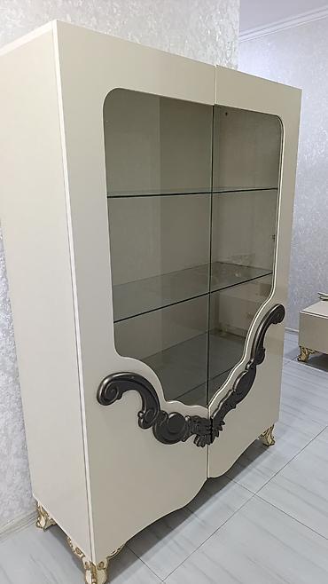 gonag desti: Klassik üslublu qonaq otağı mebeli dəsti iksi biryerde 170 manat - — 2