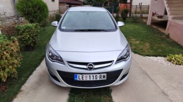 Opel: Opel Astra: 1.4 l | 2019 г. 49500 km Limuzina — 2
