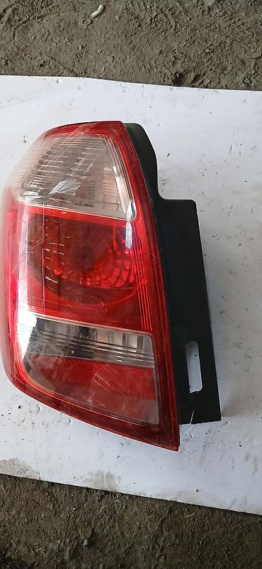 r bit: Задний левый стоп-сигнал Toyota 2005 г., Б/у, Оригинал, Япония — 1