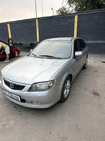 Mazda: Mazda 323: 2004 г., Хэтчбэк — 8