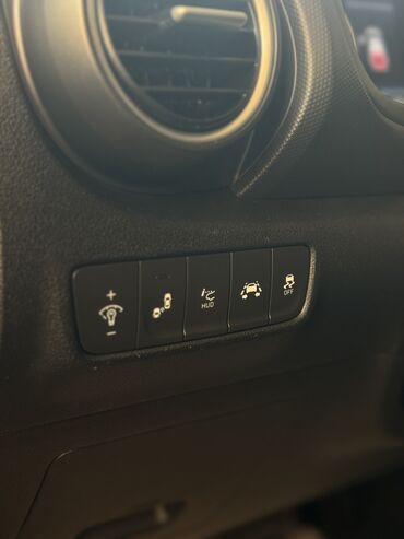 Hyundai: Hyundai Kona: 2019 г., 1.6 л, Бензин, Кроссовер — 8