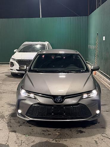 машины до 500: Toyota Corolla: 2023 г., 1.8 л, Автомат, Гибрид, Седан — 3