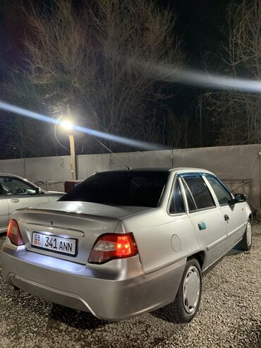 Daewoo: Daewoo Nexia: 2010 г., 1.6 л, Механика, Бензин