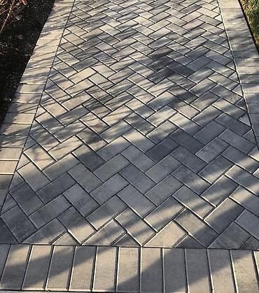 Укладка плитки: Благоустройство тротуарной плиткой/брусчаткой - Укладка тротуарной — 4