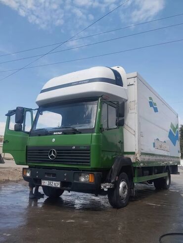 машина мерс с: Mercedes-Benz : 1997 г., 4.3 л, Механика, Дизель, Van