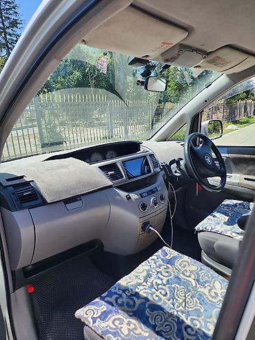 Унаа: Toyota Voxy: 2003 г., 2 л, Автомат, Бензин, Вэн/Минивэн — 9