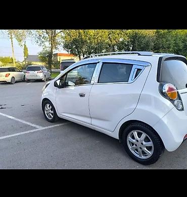 Chevrolet: Chevrolet Spark: 2012 г., 1 л, Автомат, Бензин — 4