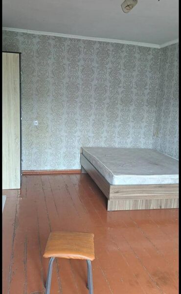 квартира договорная: 1 бөлмө, Кыймылсыз мүлк агенттиги, Чогуу жашоосу жок, Жарым -жартылай эмереги бар