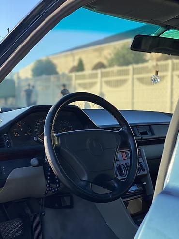 sprinter satisi: Mercedes-Benz 280: 2.8 l | 1993 il Sedan — 9