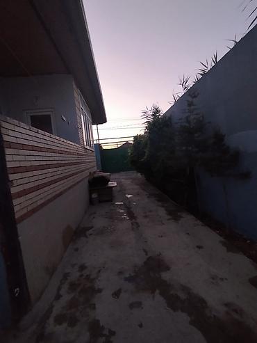 Həyət evləri və villaların satışı: 3 otaqlı, 120 kv. m, Orta təmir — 12