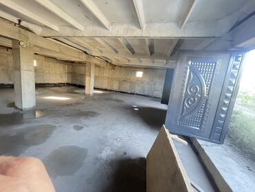 пруд аренда: 130 м², Бетонный