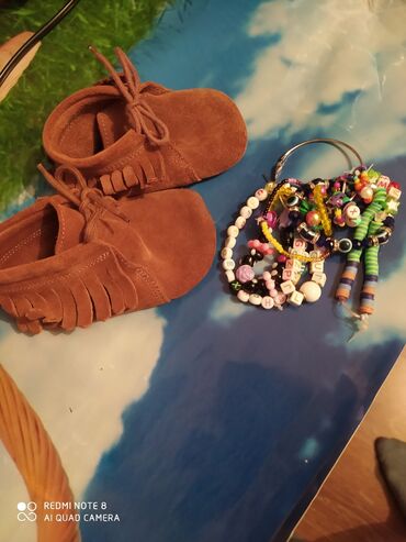Детская обувь: Новые чисто взамшивые турецкие пинетки привезли в подарок из турции но