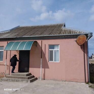 sabunçu evlər: Maştağa qəs. 4 otaqlı, 90 kv. m, Orta təmir