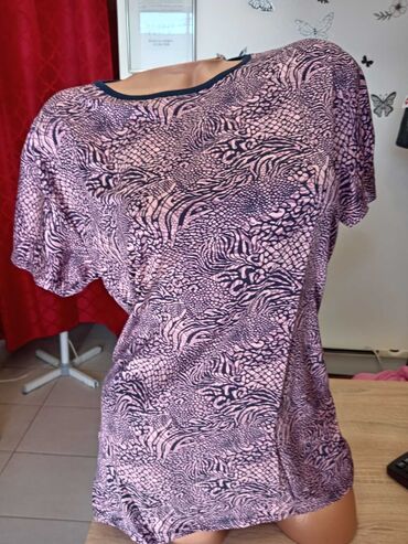 leptir top: Majice pamuk viskoza vel. M. L. Xl. 2xl. Cena 799din