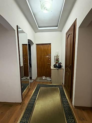 Квартиры: 3 комнаты, 60 м², Асанбай мкр 106 серия, 1 этаж, Евроремонт — 2