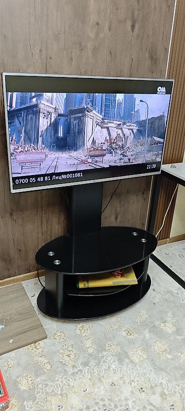 тумбо: Тумба и подставка для телевизора, Б/у, Напольная, Стекло, Самовывоз, цвет - Черный — 3