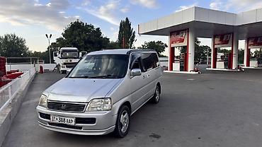 c class w204: Honda Stepwgn: 2000 г., Автомат, Бензин, Минивэн — 4