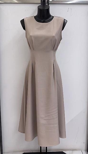 Haljine: ✅Elegantna midi haljina bez rukava
✅2400 din — 12