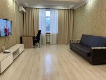 квартира бишкек шлагбаум: 2 комнаты, Агентство недвижимости, Без подселения, С мебелью полностью