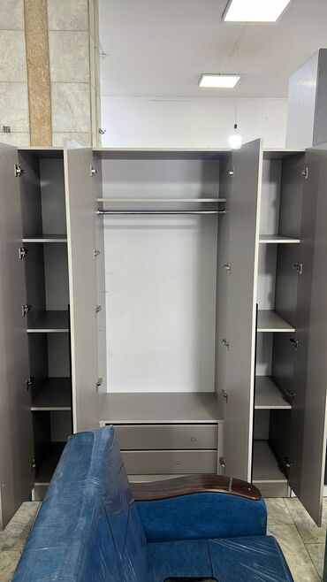 Шкафы для одежды: Шкаф для одежды, Новый, Прямой, ЛДСП — 10