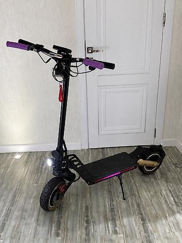 Elektrik nəqliyyatı: İşlənmiş Elektrik samokat 10", > 1000 Vt, > 45 km/s, Ünvandan götürmə — 1