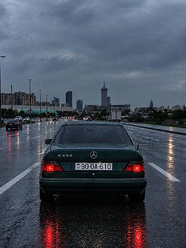 Mercedes-Benz: Mercedes‑Benz E230 (W124) sedan Salam Aleykum maşında heç bir problem — 5