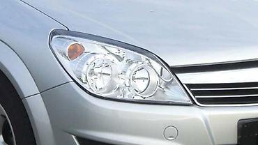 car odzaci: FAROVI ZA OPEL ASTRA H OD 2004. DO 2014. GOD. | Polovni originalni — 2