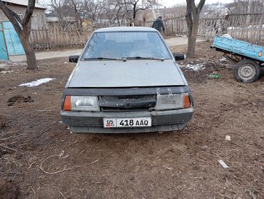 старый авто: ВАЗ (ЛАДА) 2109: 1988 г., 1.5 л, Механика, Бензин, Седан