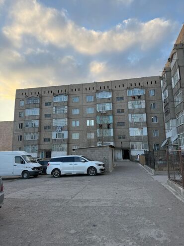 Продажа квартир: 3 комнаты, 71 м², 105 серия, 4 этаж, Косметический ремонт — 2