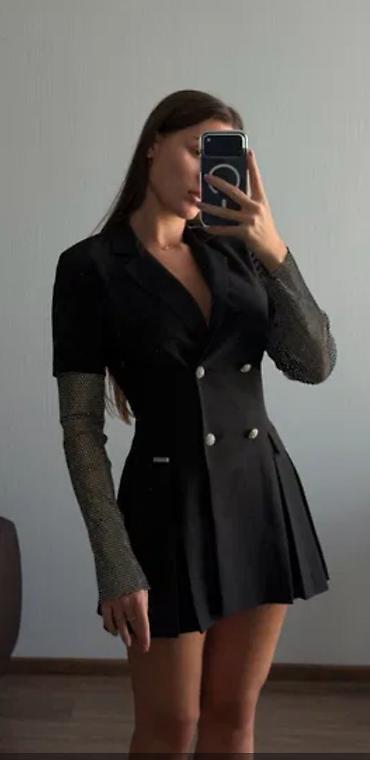 Qara blazer-stil mini don 240 manata alinib geyinilmeyib tecılı lalafo.az -da Qara blazer-stil mini don 240 manata alinib geyinilmeyib tecılı