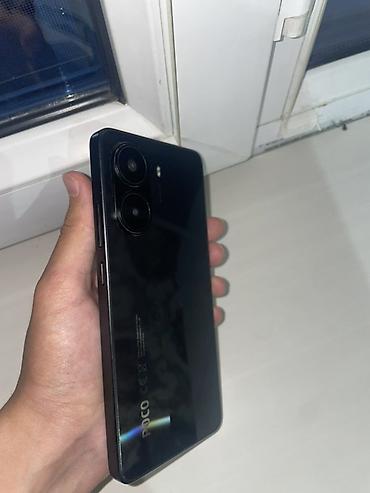 кнопочный телефон с ватсапом бишкек: Poco X7 Pro, Б/у, 256 ГБ, цвет - Черный — 1