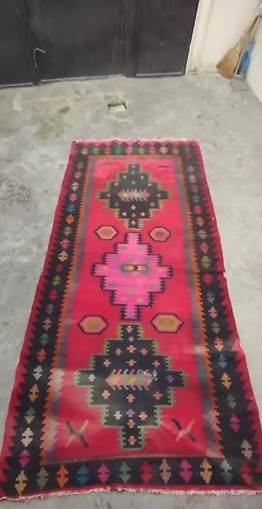 медаль: Məhsul: Əl toxuması kilim xalça Yüz ilin kılındı satılır kimə — 1