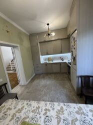 Продажа домов: Дом, 180 м², 7 комнат, Риэлтор at lalafo.kg — 15 Продажа домов: Дом, 180 м², 7 комнат, Риэлтор — 15