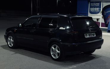 рейлинги гольф 3: Volkswagen Golf: 1996 г., 1.8 л, Механика, Бензин, Седан