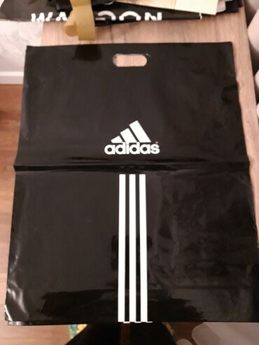 Hədiyyə bağlamaları: Hədiyyə paketi, Yeni, Ünvandan götürmə — 19