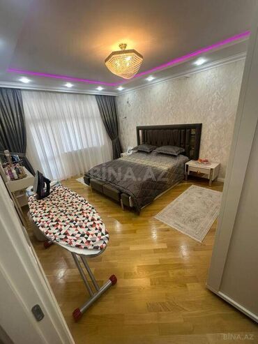 Köhnə tikili: Bakı, 4-cü mikrorayon, 3 otaqlı, Köhnə tikili, 92 kv. m — 12