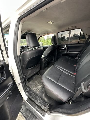 Toyota: Toyota 4Runner: 2020 г., 4 л, Автомат, Бензин, Внедорожник — 12