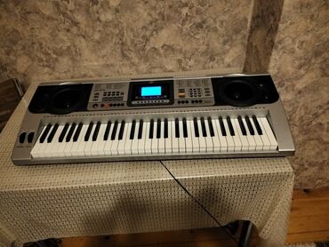 учебный синтезатор: Sintezator