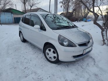 Honda: Honda Fit: 2003 г., 1.3 л, Автомат, Бензин, Хэтчбэк