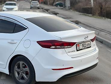 Hyundai Avante: 2018 г., 1.6 л, Автомат, Бензин, Седан — 6