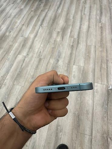 telefin: IPhone 16, 128 GB — 3