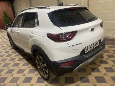 куплю автомобиля: Kia Stonic: 2018 г., 1.6 л, Автомат, Дизель, Кроссовер