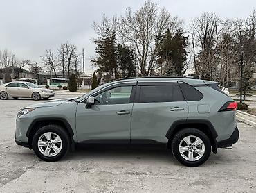 Toyota: Toyota RAV4: 2021 г., 2.5 л, Автомат, Бензин, Кроссовер — 5