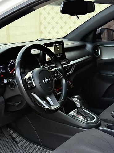 выхлопы машин: Kia K3: 2020 г., 1.6 л, Вариатор, Бензин, Седан — 6