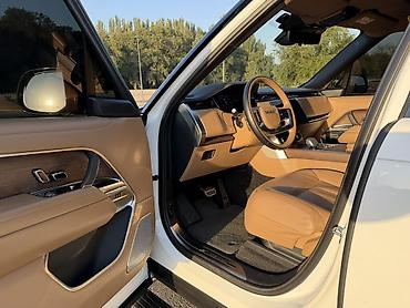 rolls royce silver ghost: Land Rover Range Rover: 2023 г., 4.4 л, Автомат, Бензин, Внедорожник — 8