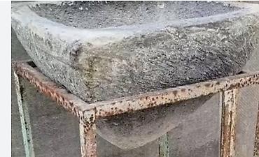 su aparatı: Təbii daşdan hazırlanmış süzmə su qabı (təndir tipli su filtri) 200 il — 3