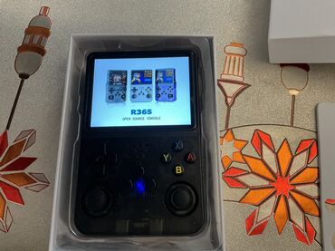Oyun konsolu təmiri: Game Master R36S portativ oyun konsolu : Xüsusiyyətlər: - Model: R36S — 10