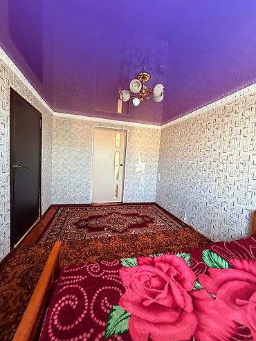 Продажа коттеджей и домов: Продаётся дом с большим двором и хозяйственными постройками. - — 9